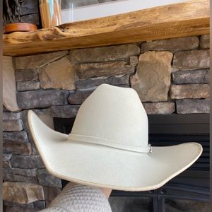 Baileys 5X Beaver Cowgirl Hat , felt hat in ivory